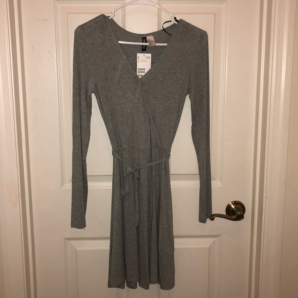 NWT H&M long sleeve dress